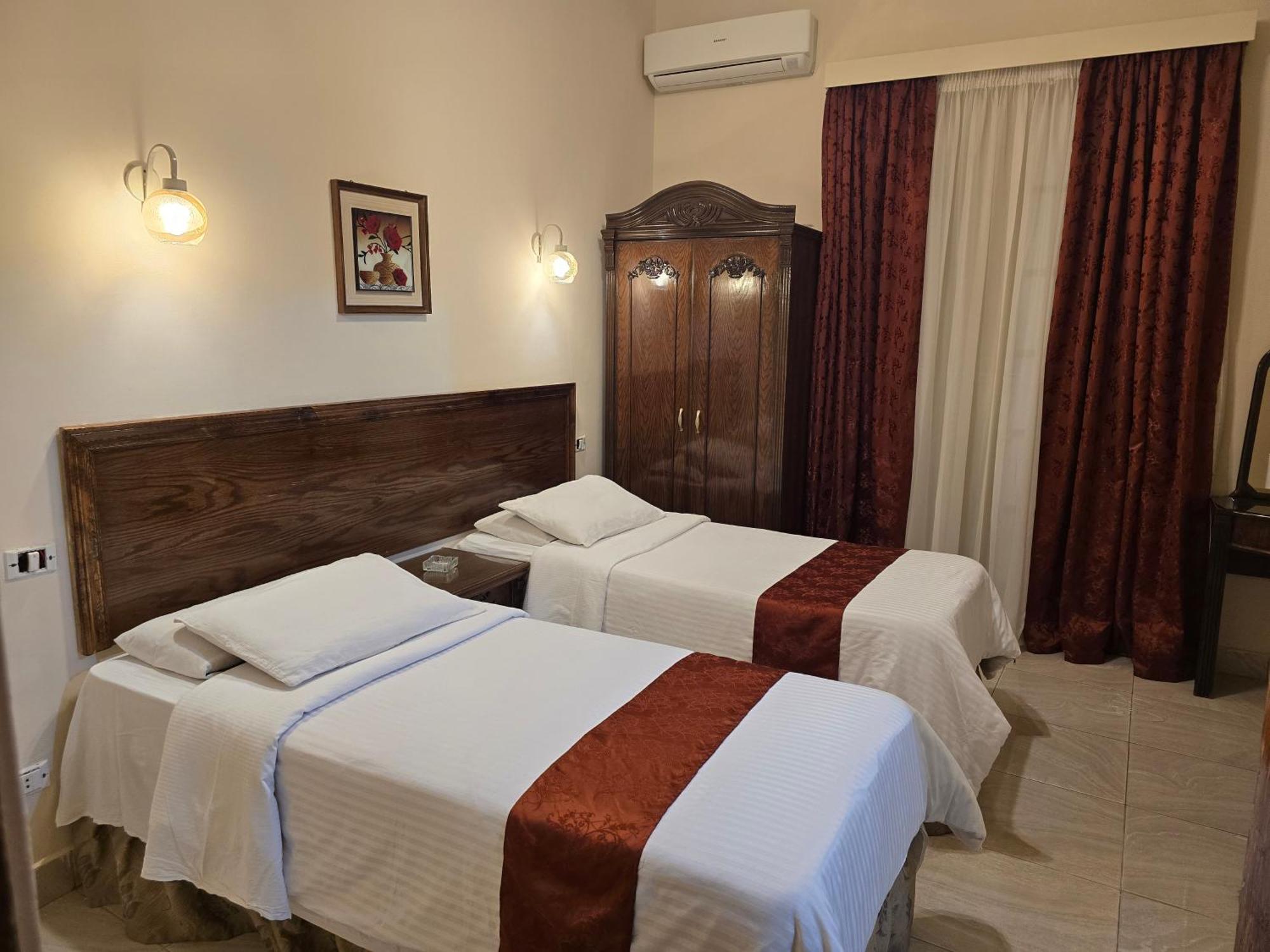 Misr Hotel อเล็กซานเดรีย ภายนอก รูปภาพ